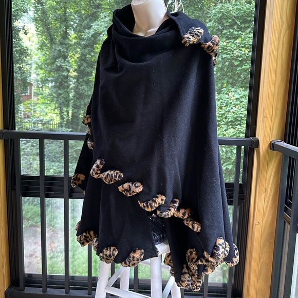 Vintage “Fur-Trim” Black Wrap Cardigan Cape Coat Leopard Lena Gabrielle ~Unsized - Picture 5 of 9